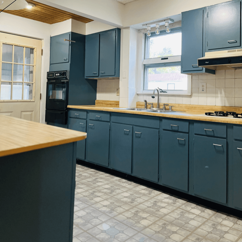 Barberton House: 543 Otterbein Ave