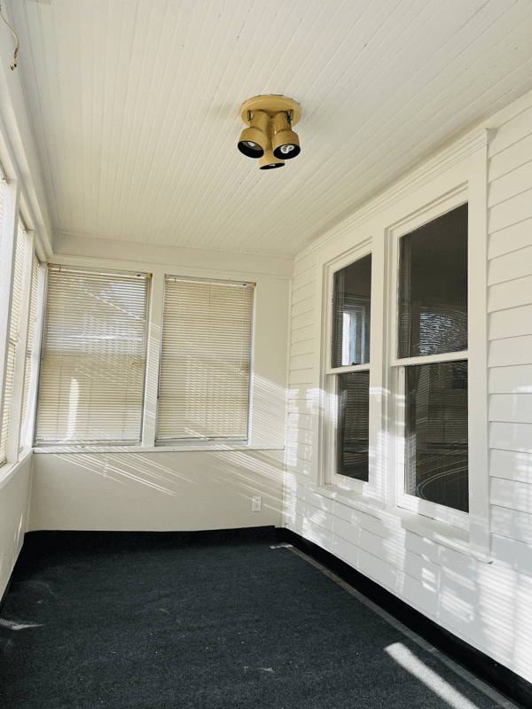 Barberton House: 543 Otterbein Ave