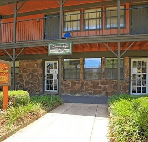 Oklahoma City Apartment: 6370 W Wilshire Blvd
