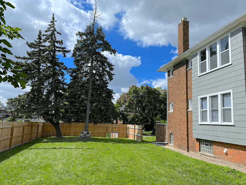 Detroit Condo: 5006 Seminole St