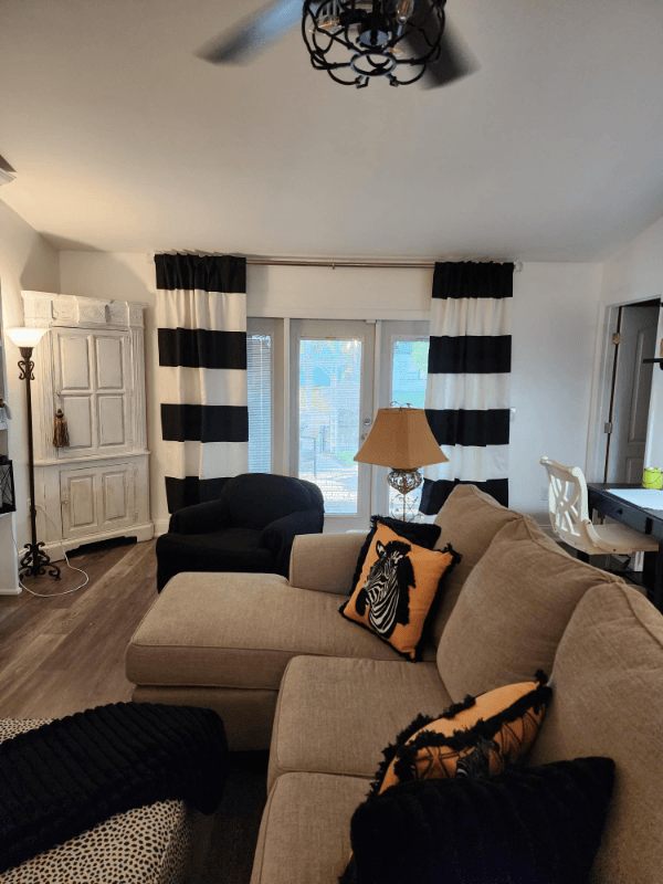 Palm Harbor House: 16 Citrus Drive