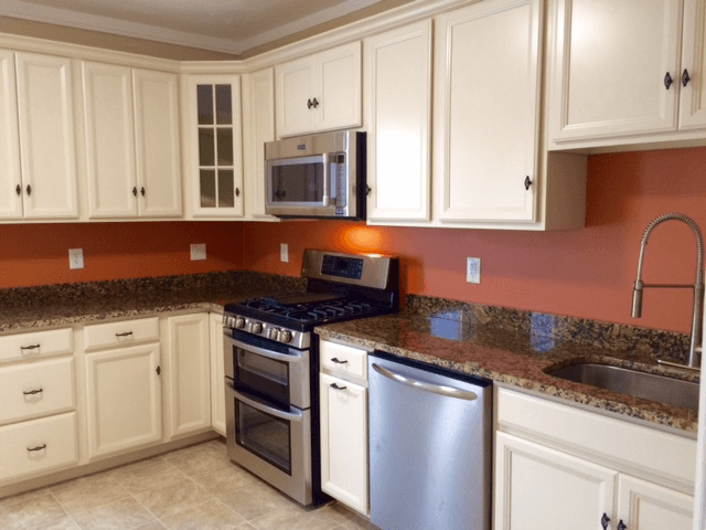 Providence Single Room: 205 Washington Ave