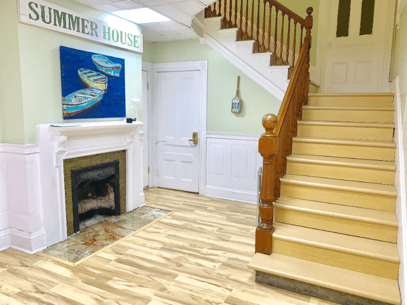Providence Single Room: 205 Washington Ave