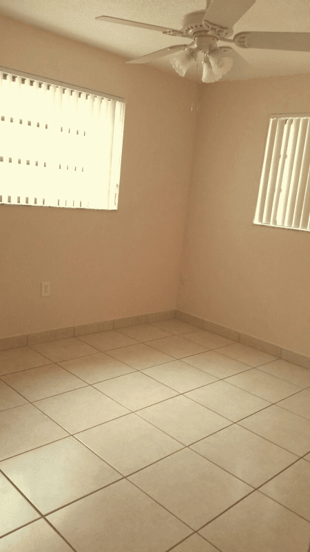 HIALEAH Townhome: 43RD PLACE