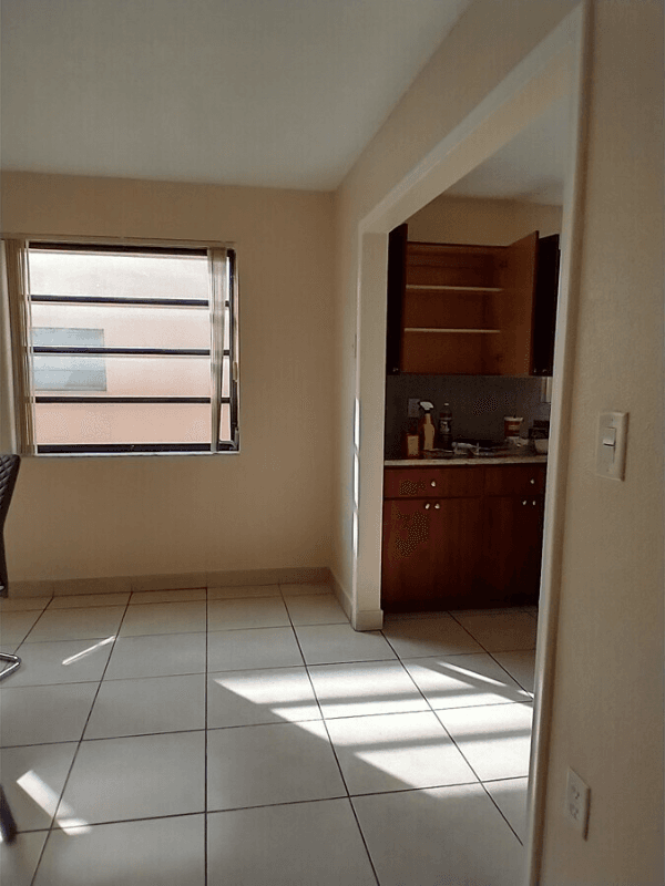 HIALEAH Townhome: 43RD PLACE