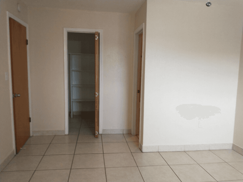HIALEAH Townhome: 43RD PLACE