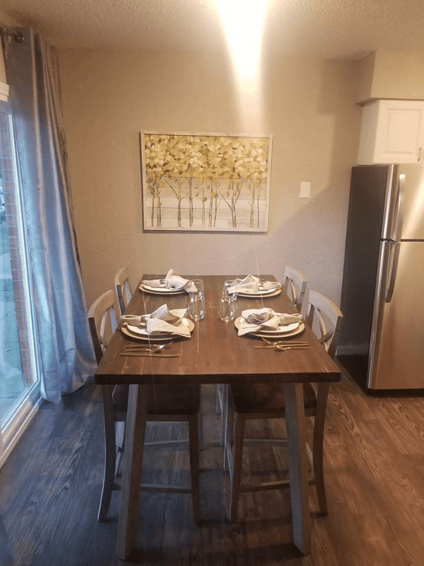Yukon Apartment: 1000 S Cornwell Drive
