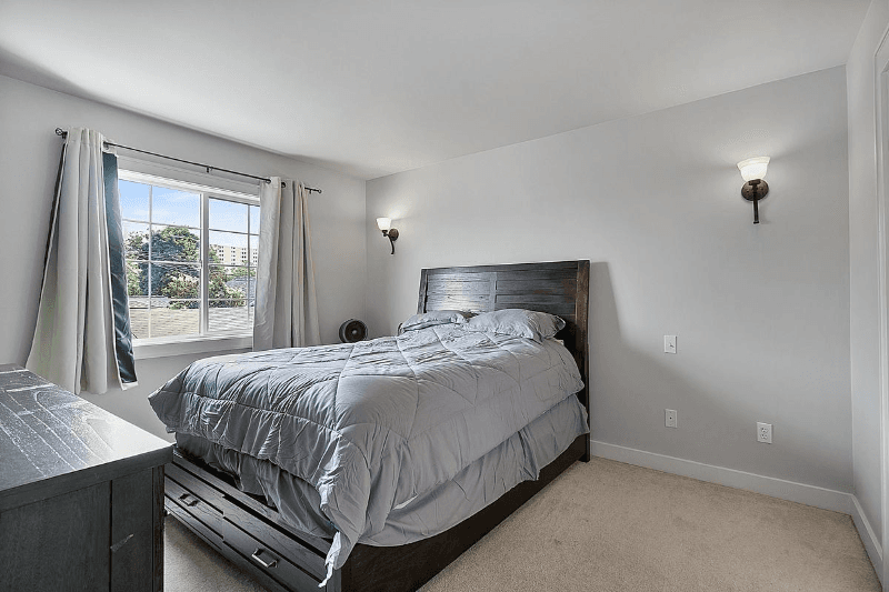 Tacoma House: 1216 S 16th St