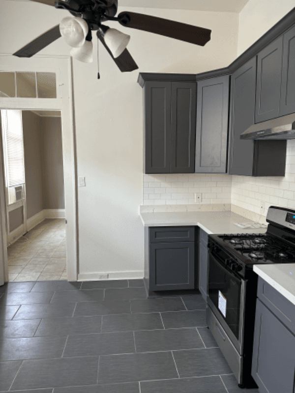 New Orleans Townhome: 922 N Roman St