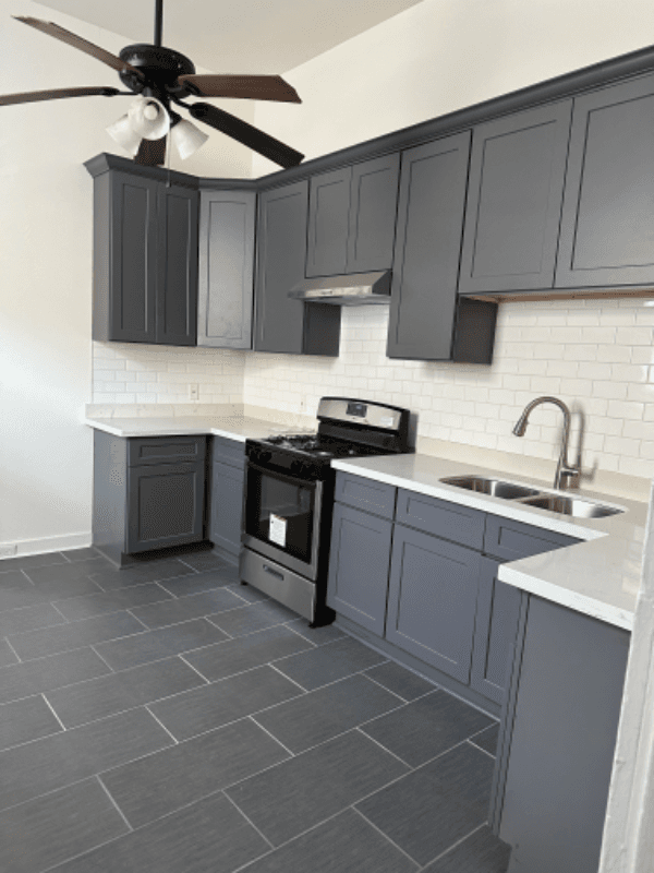New Orleans Townhome: 922 N Roman St