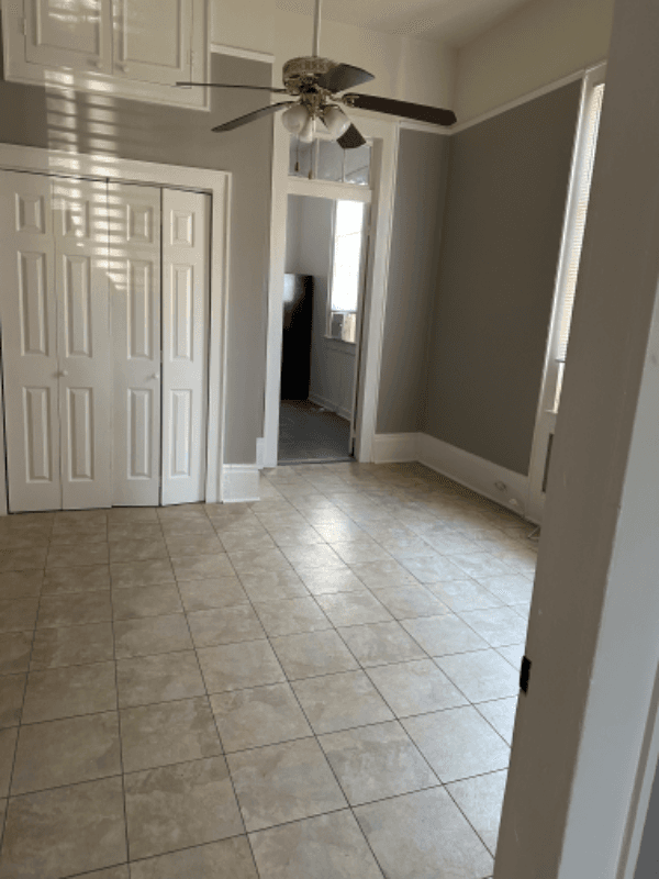New Orleans Townhome: 922 N Roman St