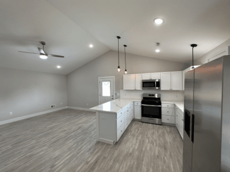 Tecumseh House: 6842 Rogers Highway