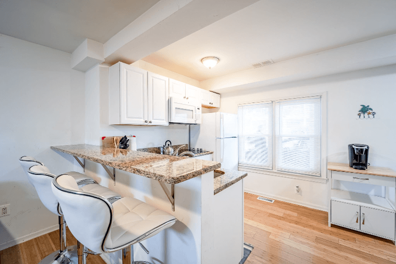 Ocean City Apartment: 7200 Coastal Hwy