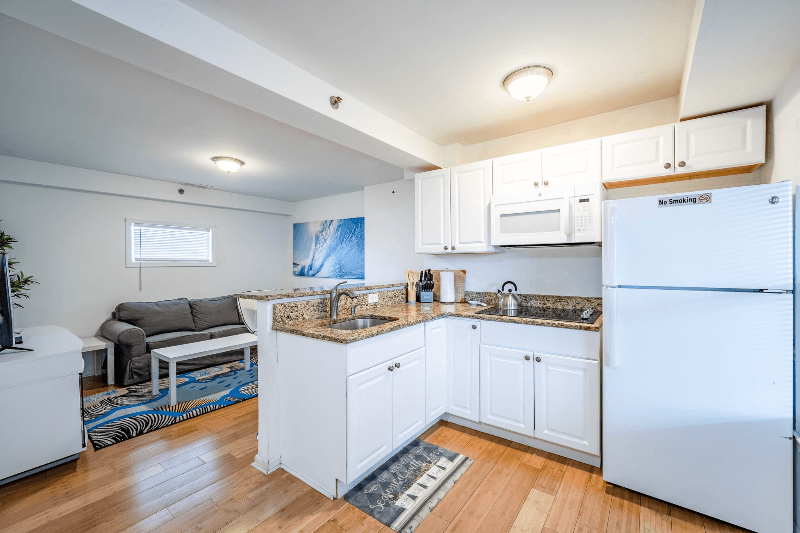 Ocean City Apartment: 7200 Coastal Hwy