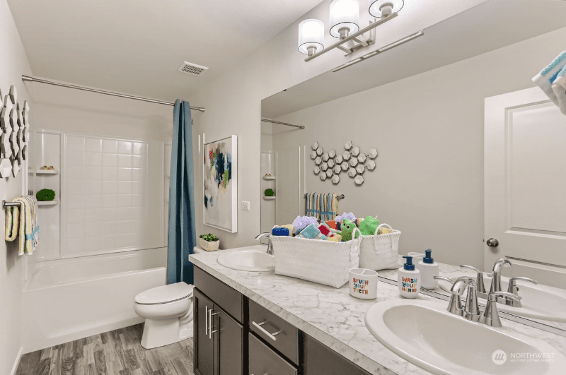 Marysville House: 5130 86th Ave NE