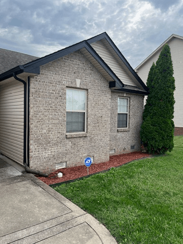 Clarksville House: 2480 Andersonville Dr