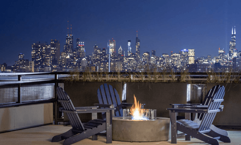 Chicago Condo: 940 West Dakin