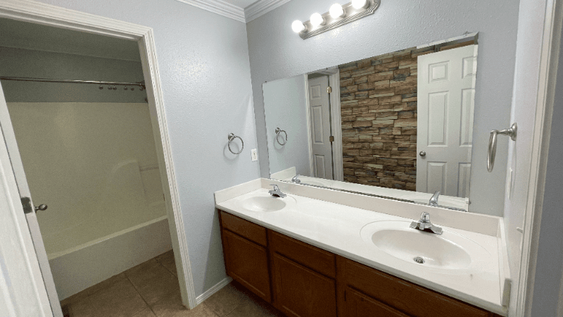 Fayetteville Condo: 1897 W Stone St