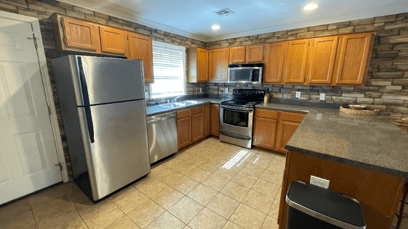 Fayetteville Condo: 1897 W Stone St