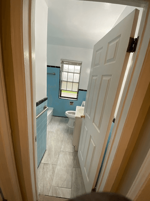 Detroit Apartment: 4837 Cadieux Road