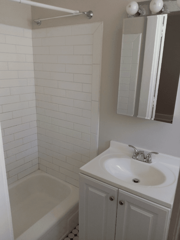 New Orleans House: 800 N. Olympia Street
