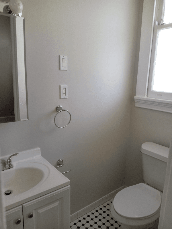 New Orleans House: 800 N. Olympia Street