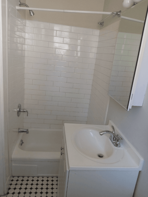 New Orleans House: 800 N. Olympia Street