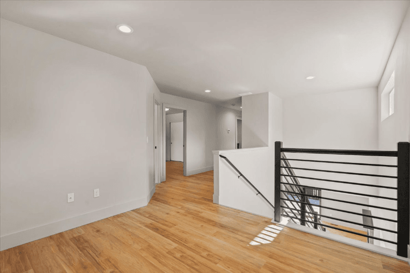 Coeur d Alene Townhome: 845 E Violet Ave