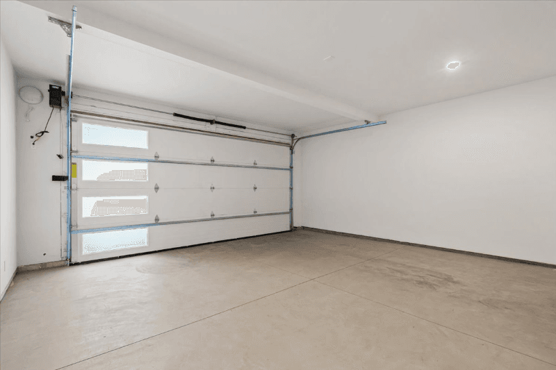 Coeur d Alene Townhome: 845 E Violet Ave