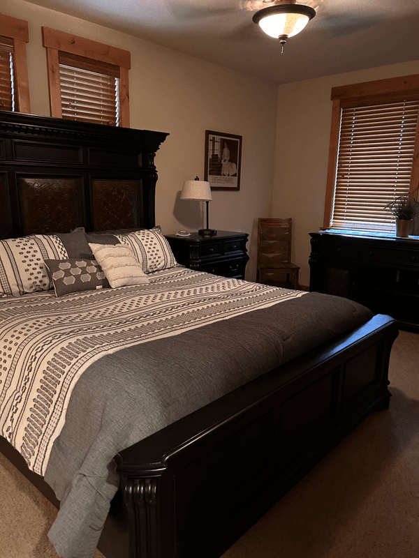 Lakeside Condo: 7175 Hwy 93