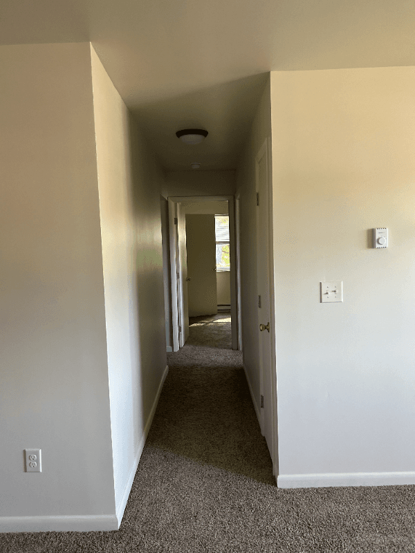 Barnesville Apartment: 435 S Lincoln Ave