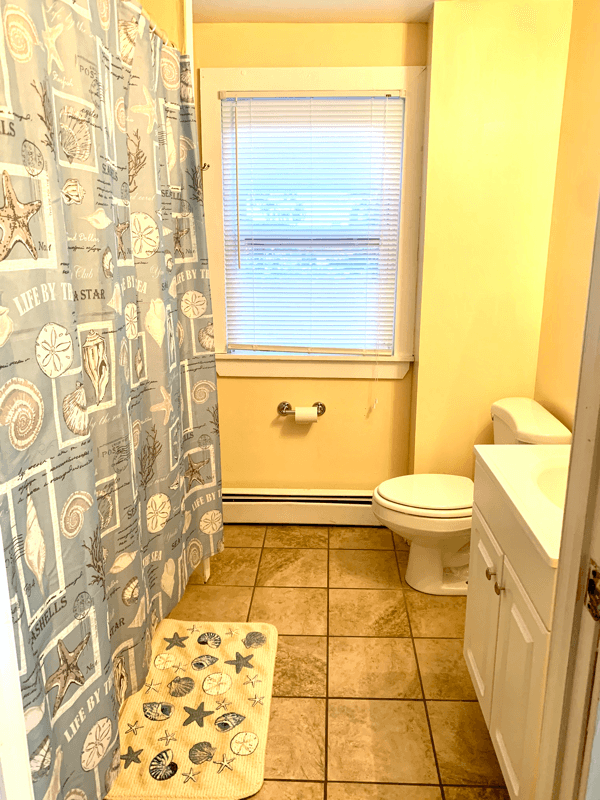 Providence Single Room: 206 California Ave