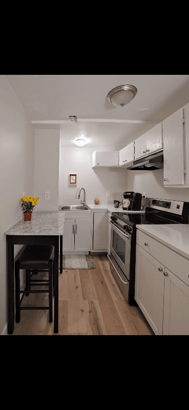 Clinton Apartment: 1 Undisclosed