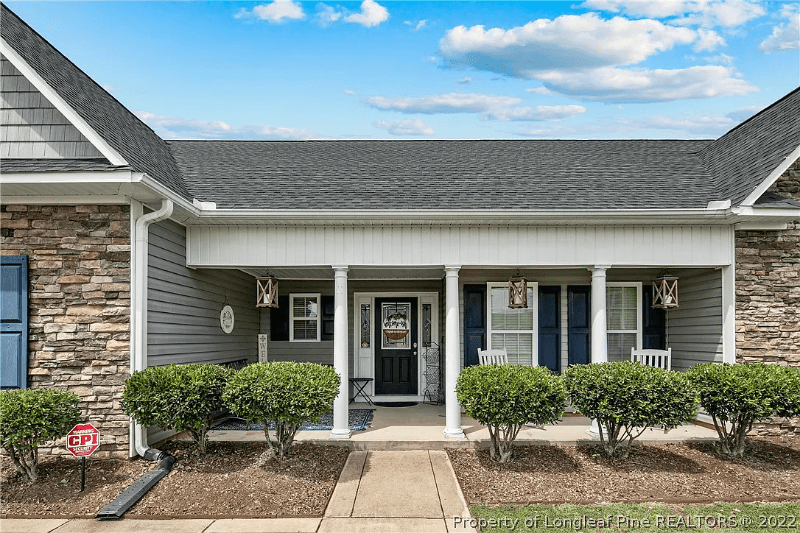 Raeford House: 397 Collinwood Drive