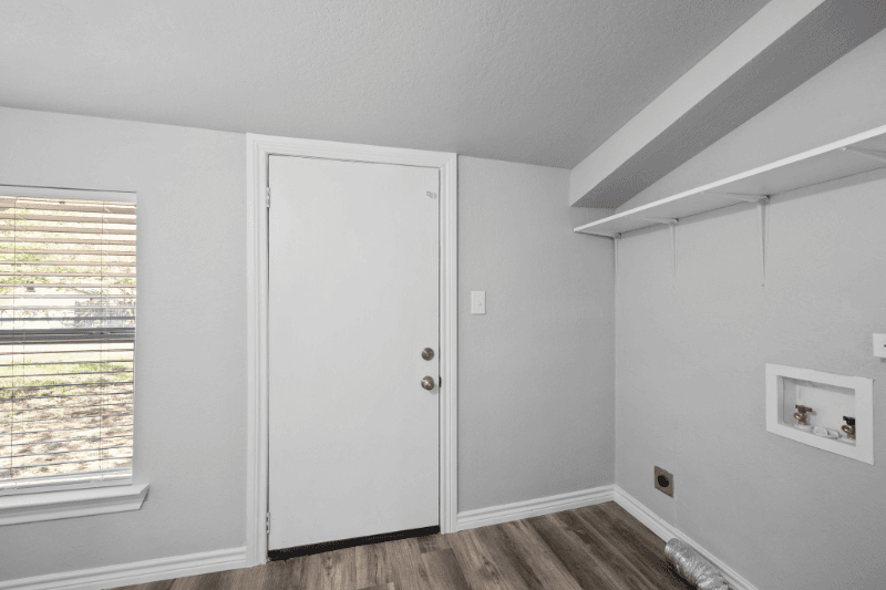 Belton Multiplex: 133 W 13th Avenue