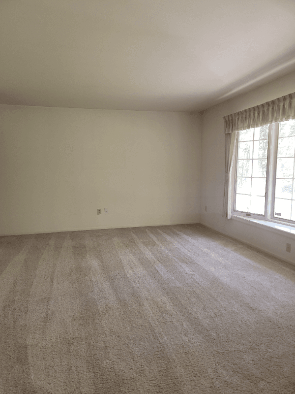 East Stroudsburg House: 335 Colgate Lane