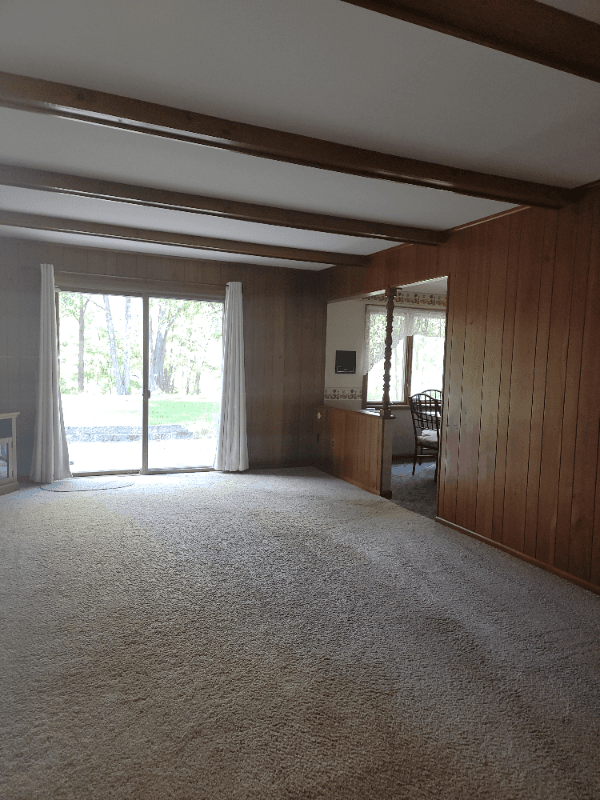 East Stroudsburg House: 335 Colgate Lane