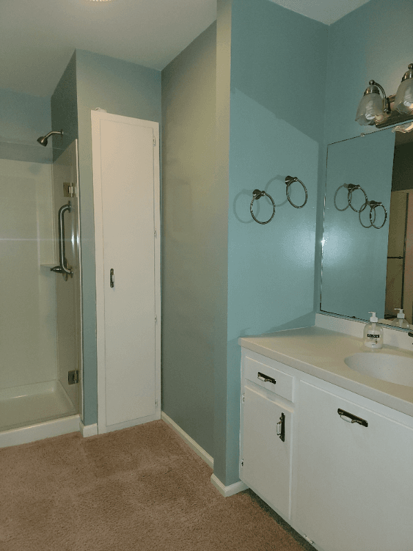 East Stroudsburg House: 335 Colgate Lane