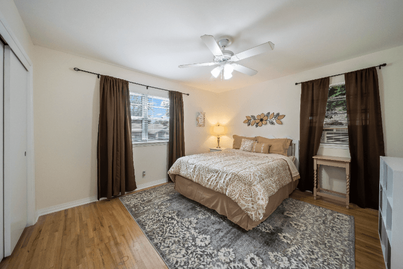 Tulsa House: 4016 E 51st Pl