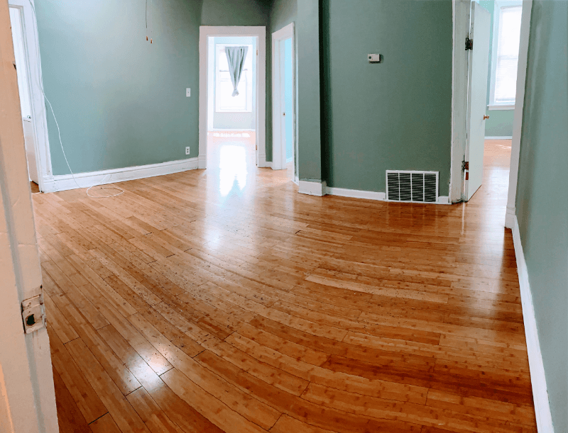 Chicago Apartment: 802 W 31st St