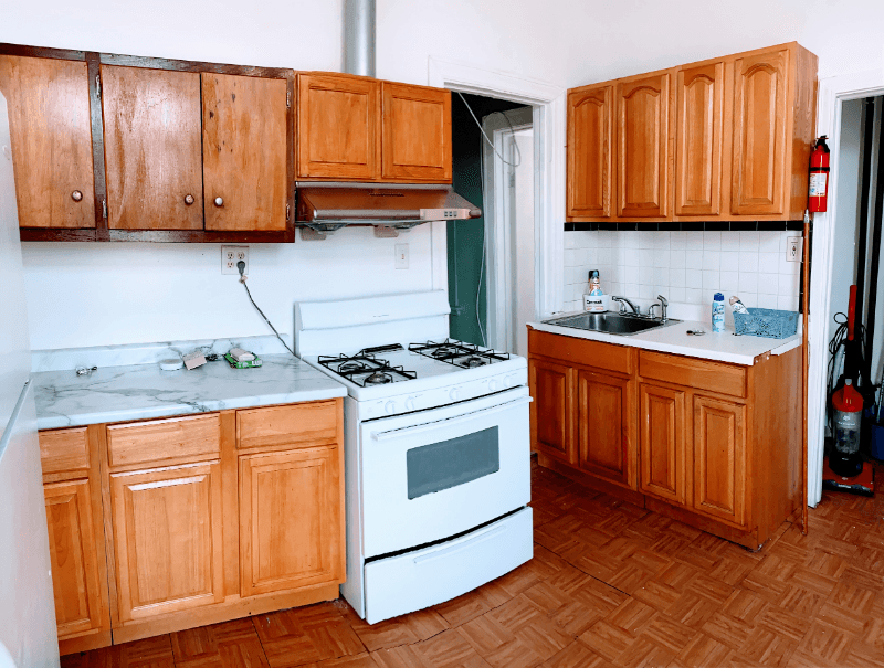 Chicago Apartment: 802 W 31st St