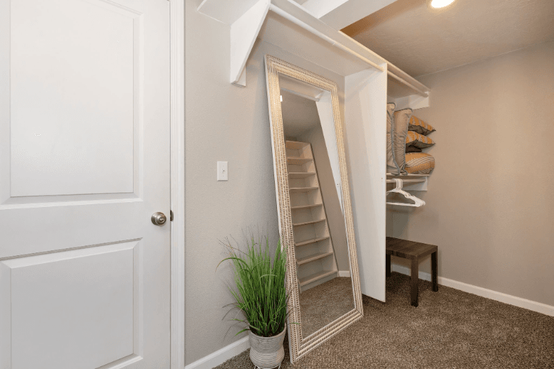 Bremerton Multiplex: 1613 Scott Pl