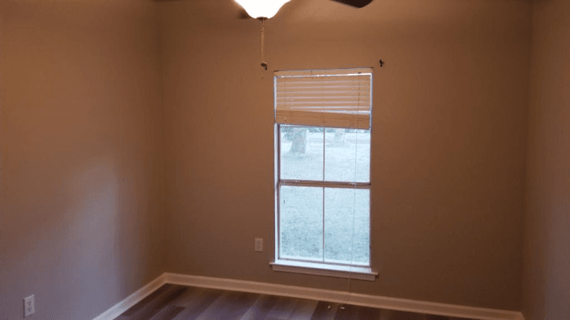 GONZALES House: 39276 TOMMY MOORE RD