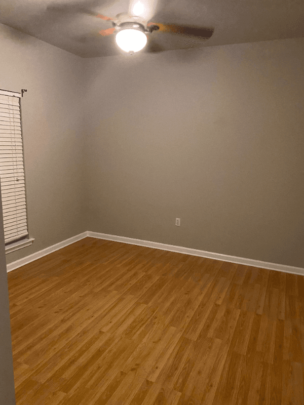 GONZALES House: 39276 TOMMY MOORE RD