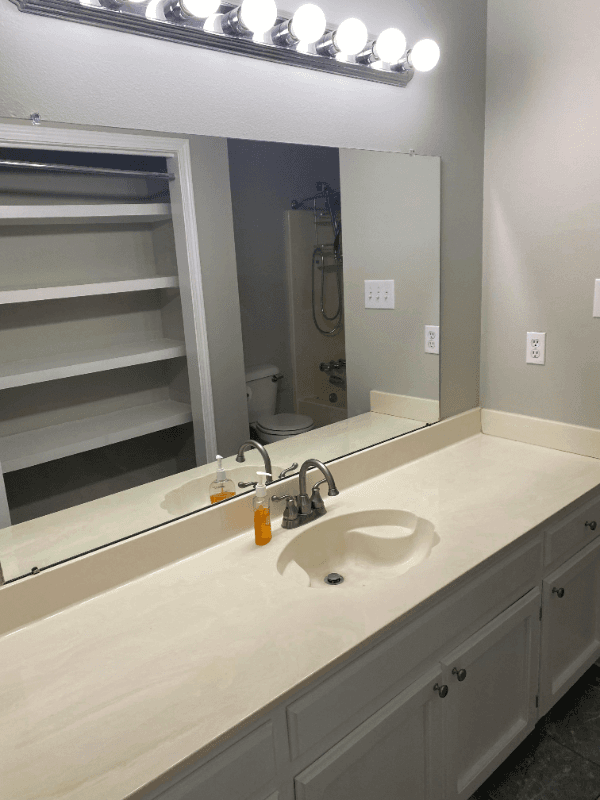 GONZALES House: 39276 TOMMY MOORE RD