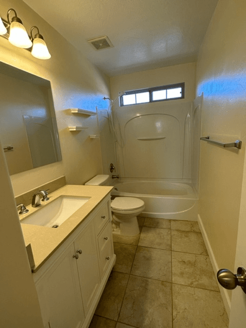 Draper Townhome: 587 Wyngate Pointe Ln