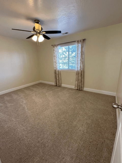 Draper Townhome: 587 Wyngate Pointe Ln