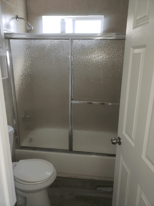 los angeles House: 1540 w 58th street