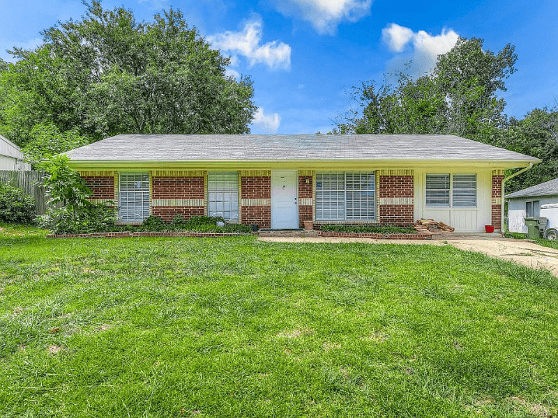 Garland Multiplex: 1110 Wycliff Drive