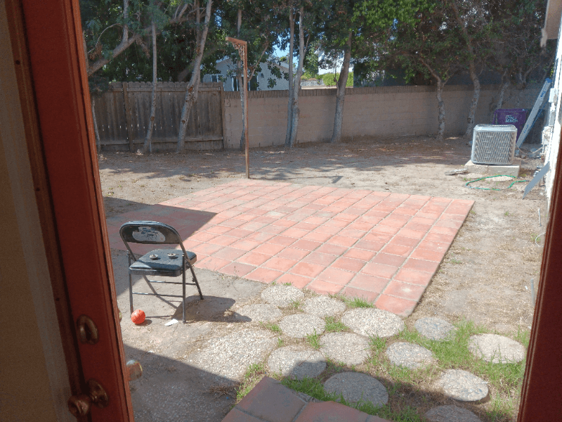 Long Beach House: 3743 Locust Ave